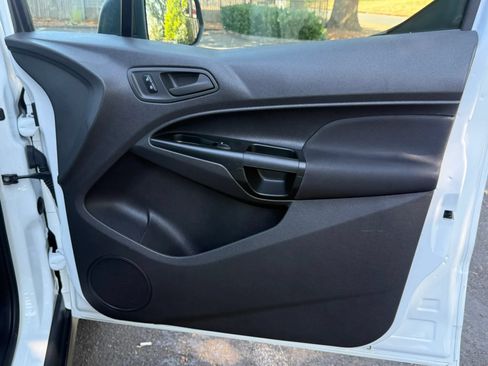 Used 2018 Ford Transit Connect XL FWD image 22