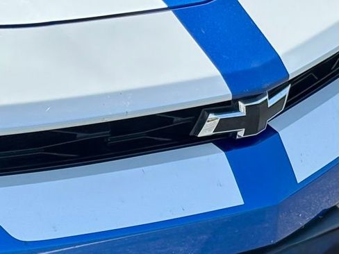 Used 2017 Chevrolet Camaro SS RWD image 14