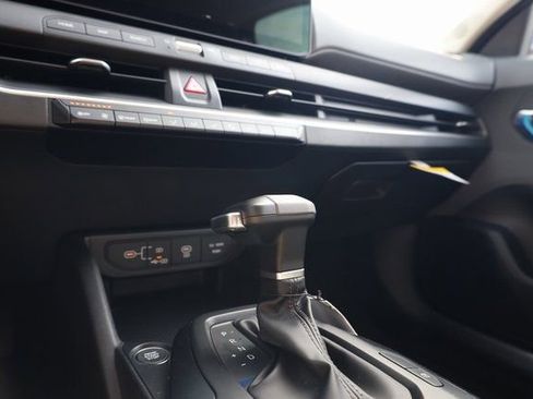 New 2025 Kia K4 LXS image 23