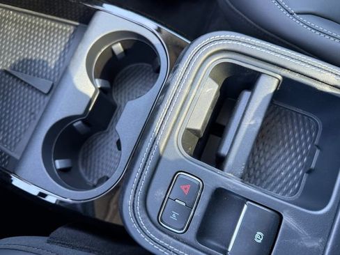 New 2026 Ford Mustang Mach-E Premium image 18