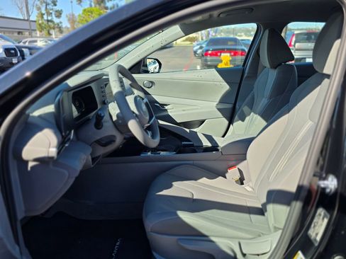 New 2026 Hyundai Elantra Blue image 11