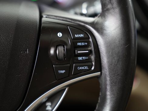 Used 2017 Acura MDX SH-AWD w/ Advance Package image 13