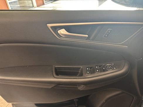 Used 2024 Ford Edge SEL w/ Convenience Package image 18