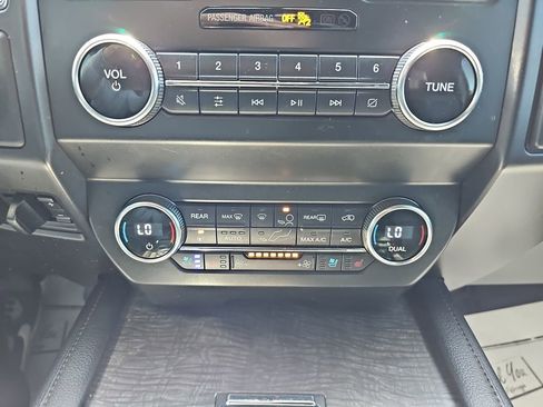 Used 2019 Ford Expedition Limited w/ Texas Edition Package image 29