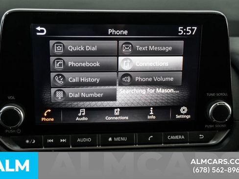 Used 2025 Nissan Rogue SV FWD image 34