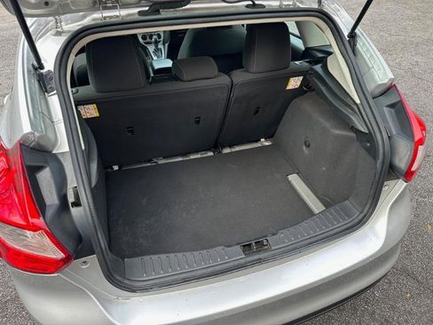 Used 2014 Ford Focus SE image 12