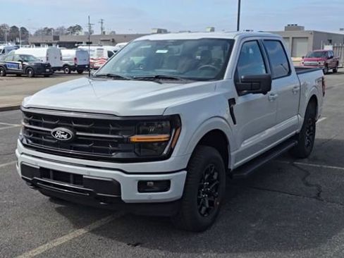 New 2026 Ford F150 XLT w/ Equipment Group 302A MID AWD/4WD image 4