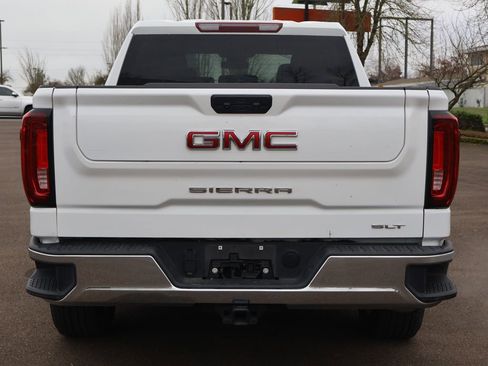 Used 2024 GMC Sierra 1500 SLT image 5