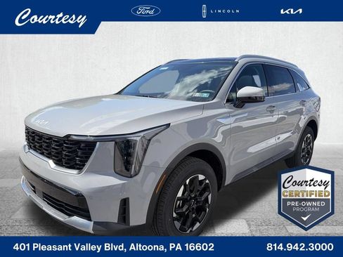 Certified 2026 Kia Sorento S w/ S Panoramic Sunroof Package AWD/4WD image 1