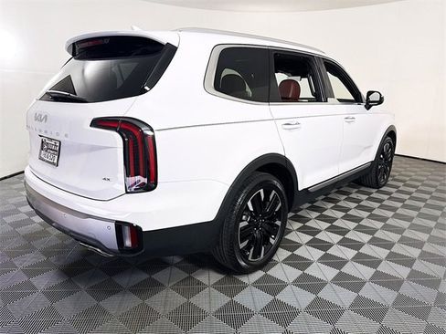 Used 2025 Kia Telluride SX Prestige image 23