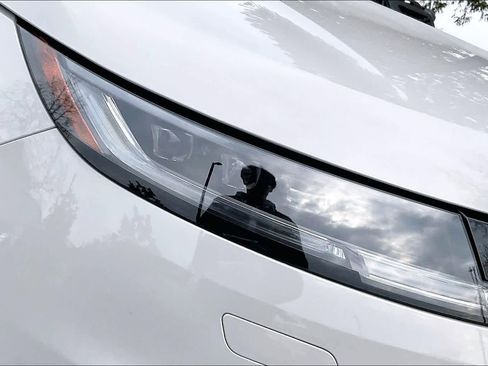 Used 2024 Land Rover Range Rover Sport Dynamic SE image 30