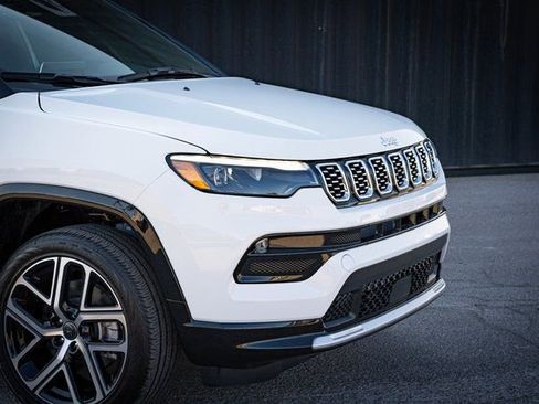 New 2025 Jeep Compass Limited w/ Elite Group image 4