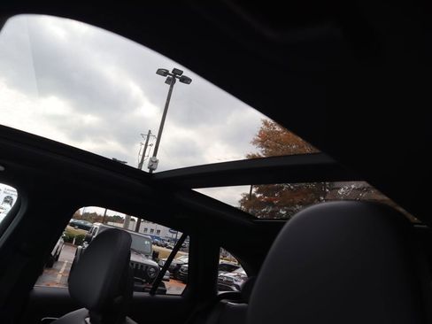 New 2026 Mercedes-Benz GLC 300 4MATIC image 14