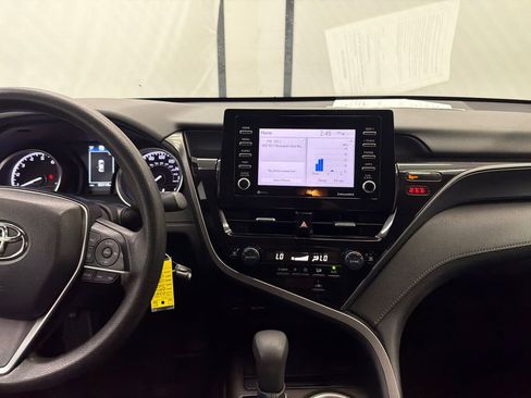 Used 2023 Toyota Camry LE FWD image 27