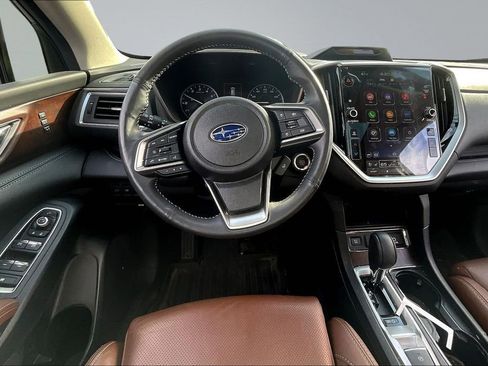 Used 2023 Subaru Ascent Touring AWD/4WD image 8