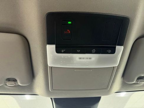 New 2025 Nissan Sentra SV w/ Trunk Package image 17