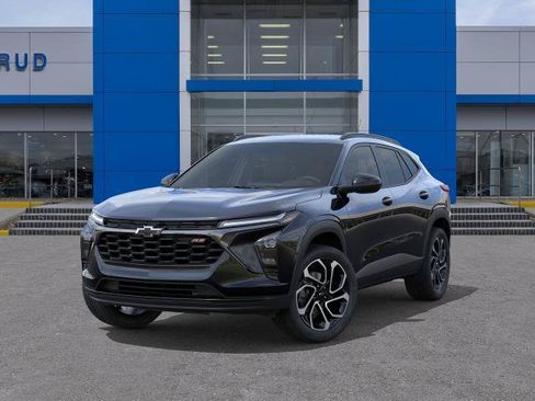 New 2026 Chevrolet Trax RS w/ Driver Confidence Package FWD image 30