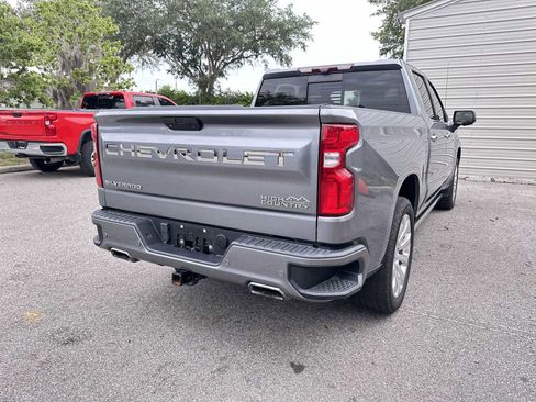 Used 2021 Chevrolet Silverado 1500 High Country w/ Technology Package AWD/4WD image 6