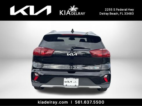 Certified 2022 Kia Niro EX image 4