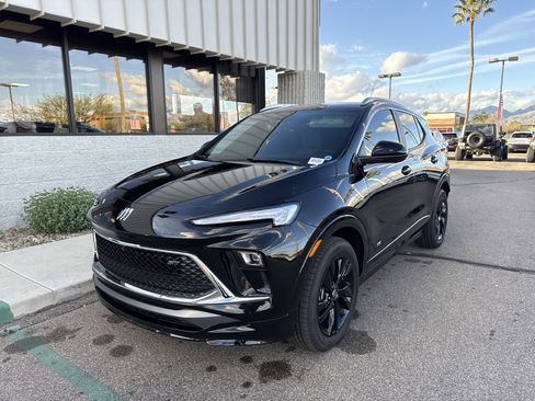 Used 2026 Buick Encore GX Sport Touring w/ Advanced Technology Package image 5