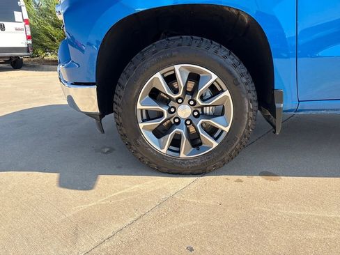 Used 2022 Chevrolet Silverado 1500 LT w/ Protection Package image 45