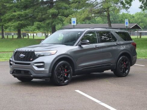 Used 2023 Ford Explorer ST w/ Equipment Group 401A AWD/4WD image 24