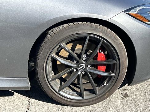 New 2025 Nissan Z Performance w/ Floor Mat Package RWD image 9