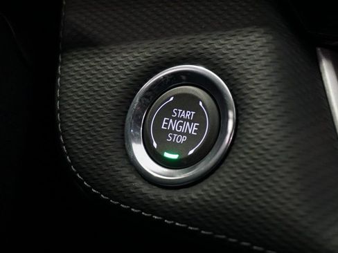 New 2026 Chevrolet Equinox LT w/ Convenience Package II image 17