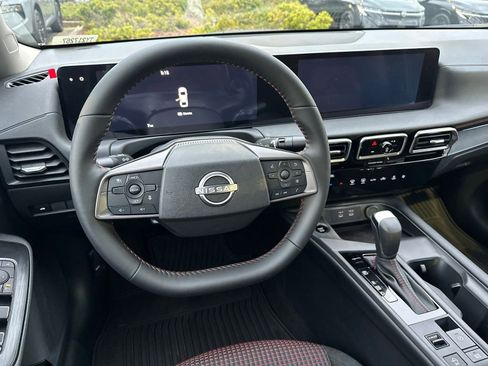 New 2026 Nissan Sentra SR w/ Floor Mat Package image 22