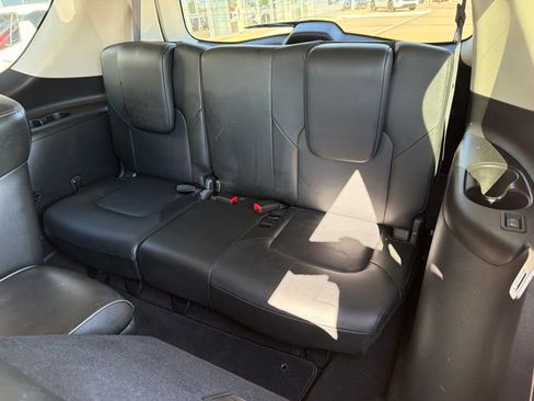 Used 2019 INFINITI QX80 Luxe RWD image 17