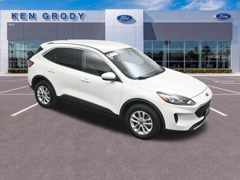 Used 2021 Ford Escape SE AWD/4WD image 12