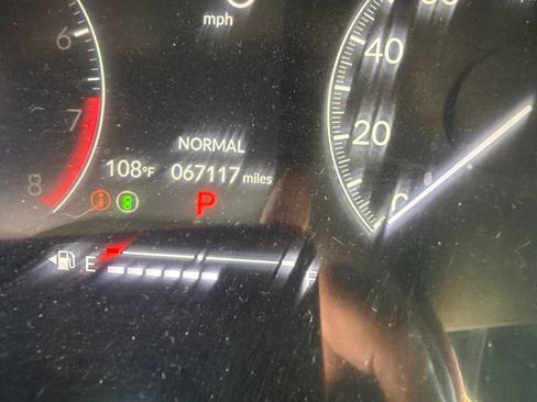 Used 2024 Honda Civic Sport image 6