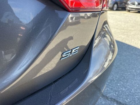 Used 2023 Toyota Camry SE image 26