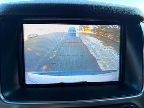 Used 2019 Chevrolet Tahoe LT image 10