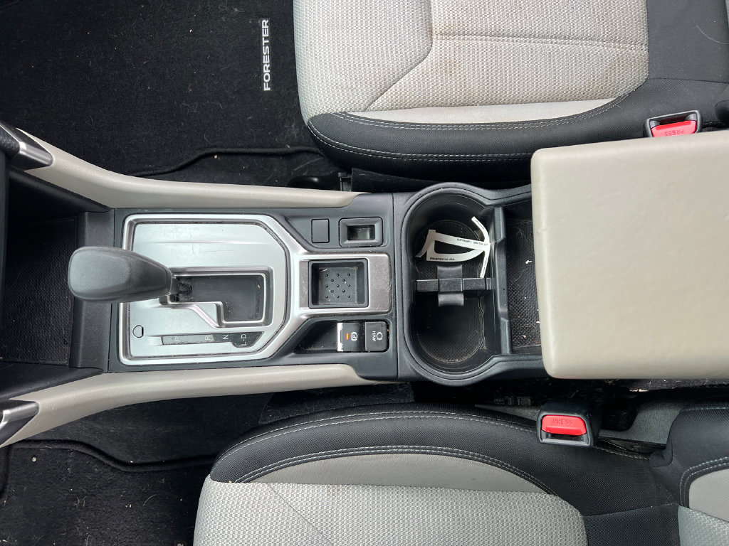 Used 2022 Subaru Forester AWD/4WD image 31