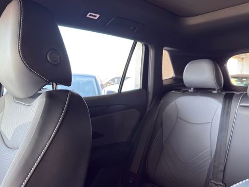 New 2026 Volkswagen Tiguan SE R-Line FWD image 31