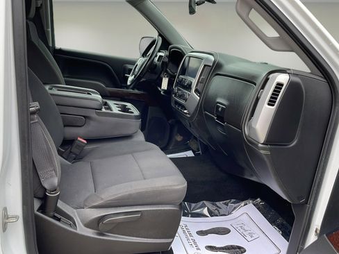 Used 2017 GMC Sierra 1500 SLE w/ SLE Value Package image 30