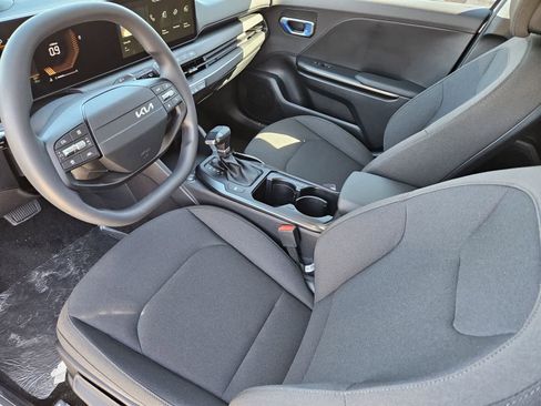 New 2026 Kia K4 FWD image 11