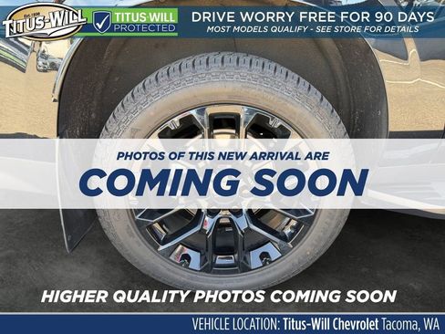 Used 2022 GMC Yukon XL SLT w/ SLT Luxury Package AWD/4WD image 6