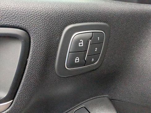 Used 2022 Ford Escape SEL w/ Technology Package AWD/4WD image 27