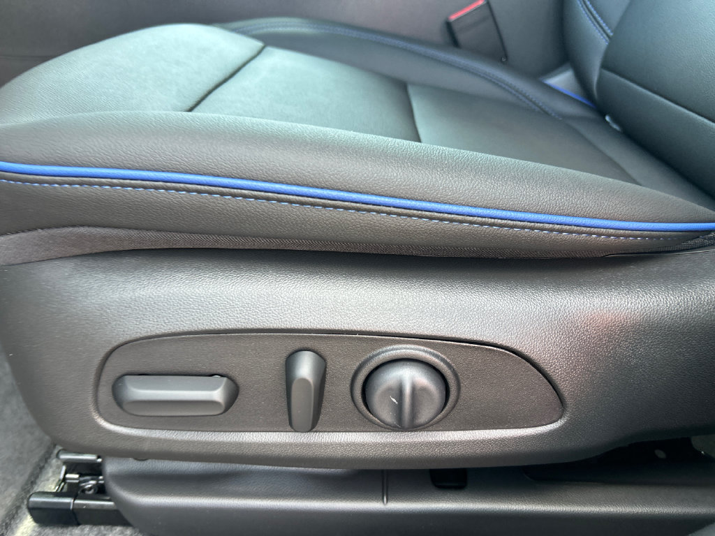 New 2026 Buick Envista Sport Touring w/ Convenience I Package FWD image 18
