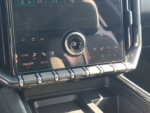 New 2026 GMC Acadia AT4 w/ Luxury Package image 18