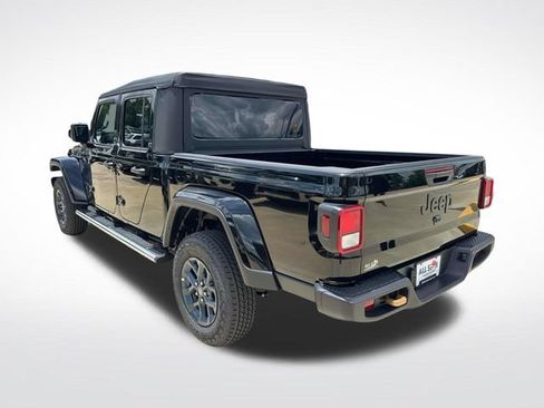 New 2026 Jeep Gladiator Sport AWD/4WD image 6