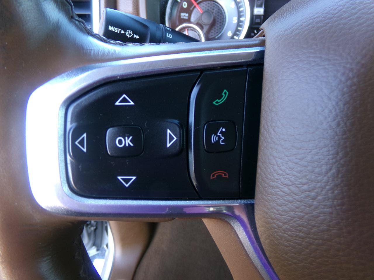 Used 2019 RAM 1500 Laramie AWD/4WD image 24