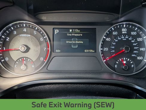 Used 2023 Kia Forte LXS w/ LXS Technology Package FWD image 16