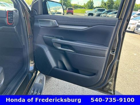 Used 2025 Ford Ranger Raptor AWD/4WD image 14