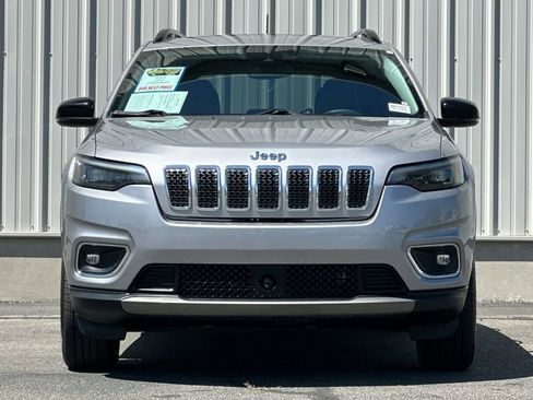 Used 2022 Jeep Cherokee Limited w/ Mopar Interior Package AWD/4WD image 9