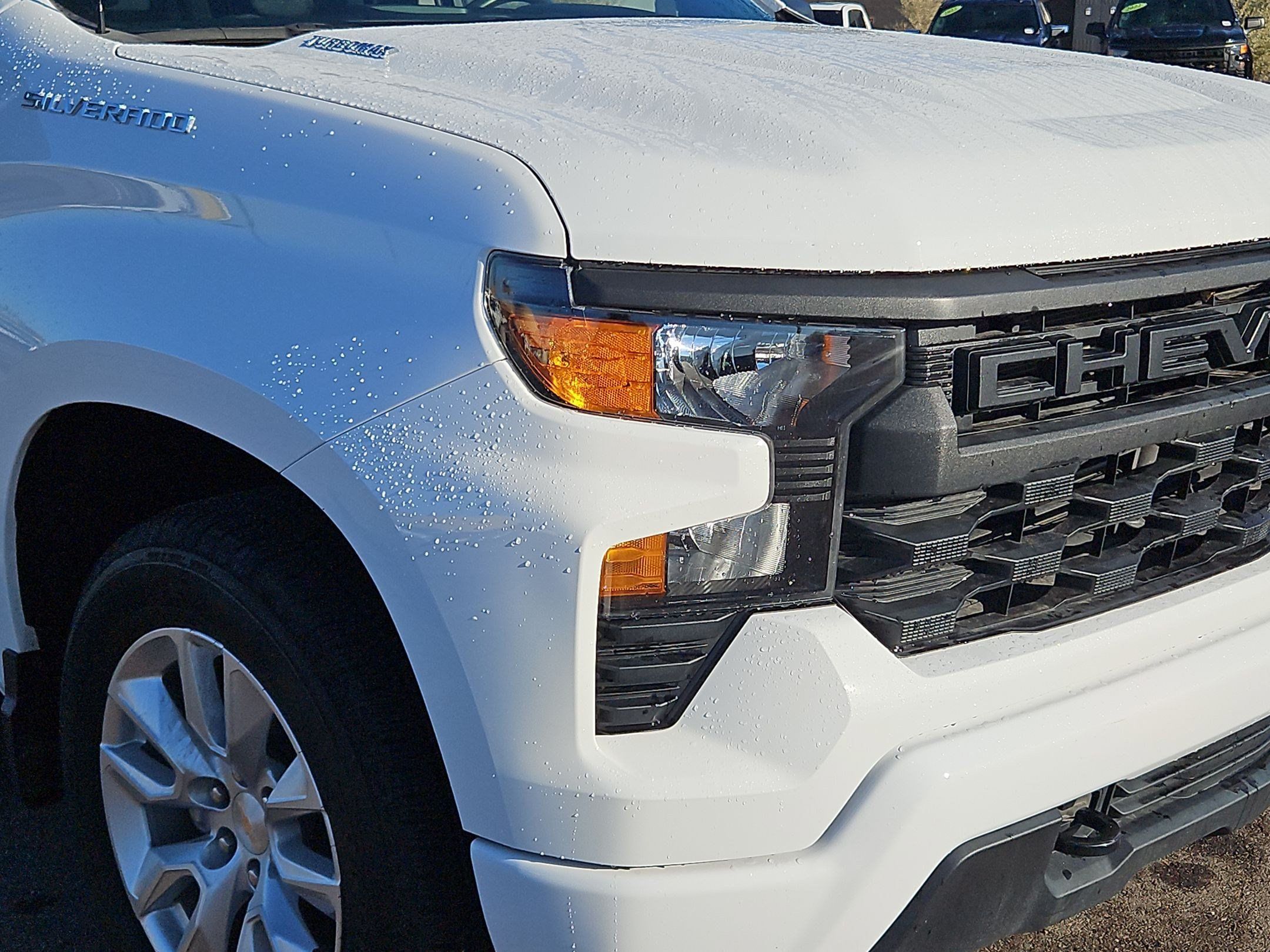 Used 2025 Chevrolet Silverado 1500 Custom RWD image 10