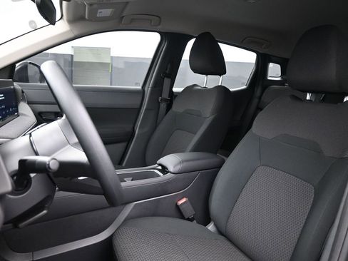 New 2026 Nissan Kicks S image 10