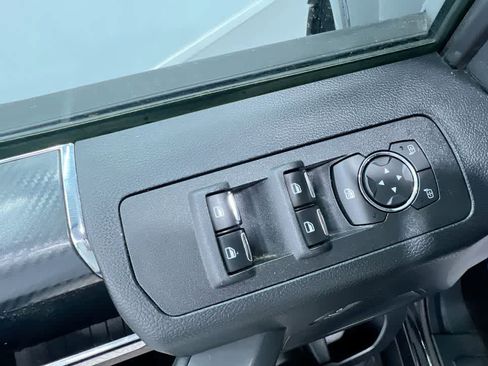 Used 2018 Ford F150 XLT w/ Equipment Group 302A Luxury image 12